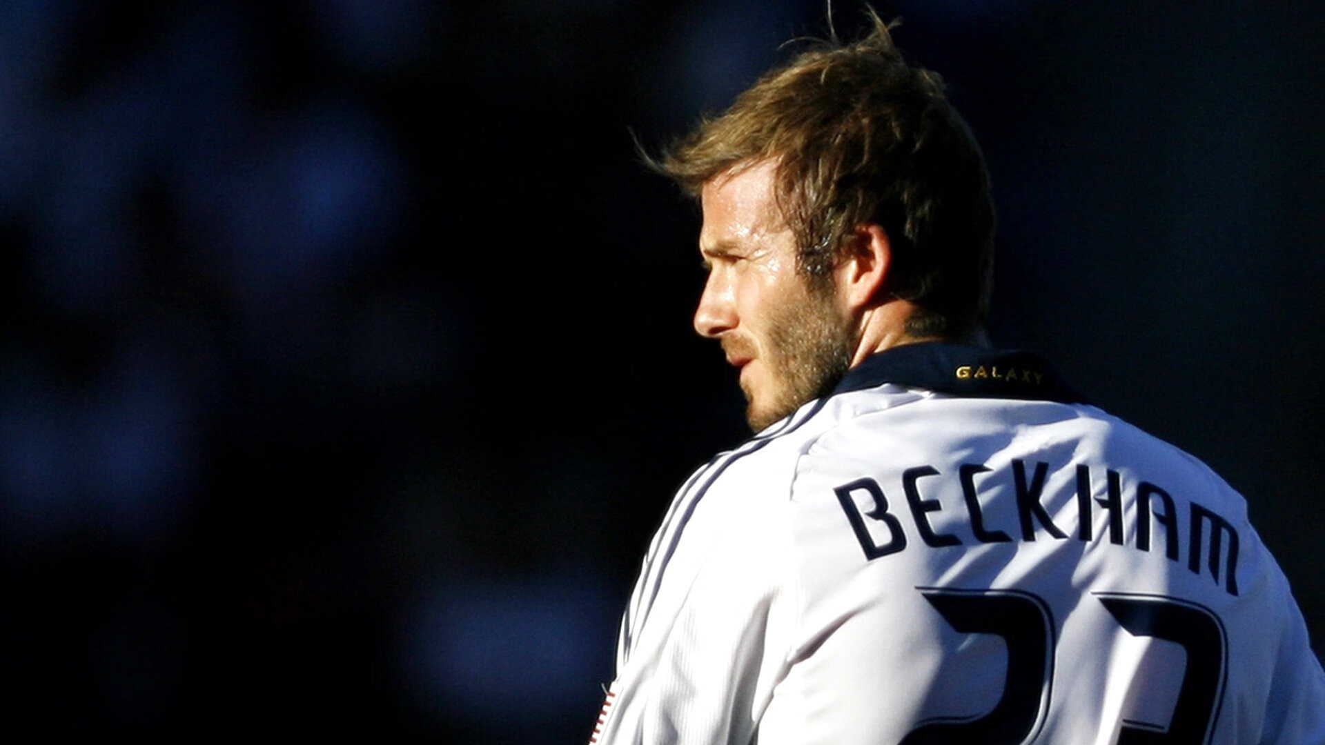 本土教练与外教之间的职责边界是否模糊，外籍教练与中国教练